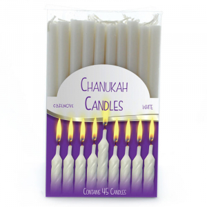 Chanukkakerzen in weiß